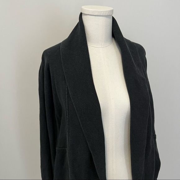 Aritzia Wilfred Diderot Cardigan Sweater Cocoon Sweater Black - Picture 12 of 16